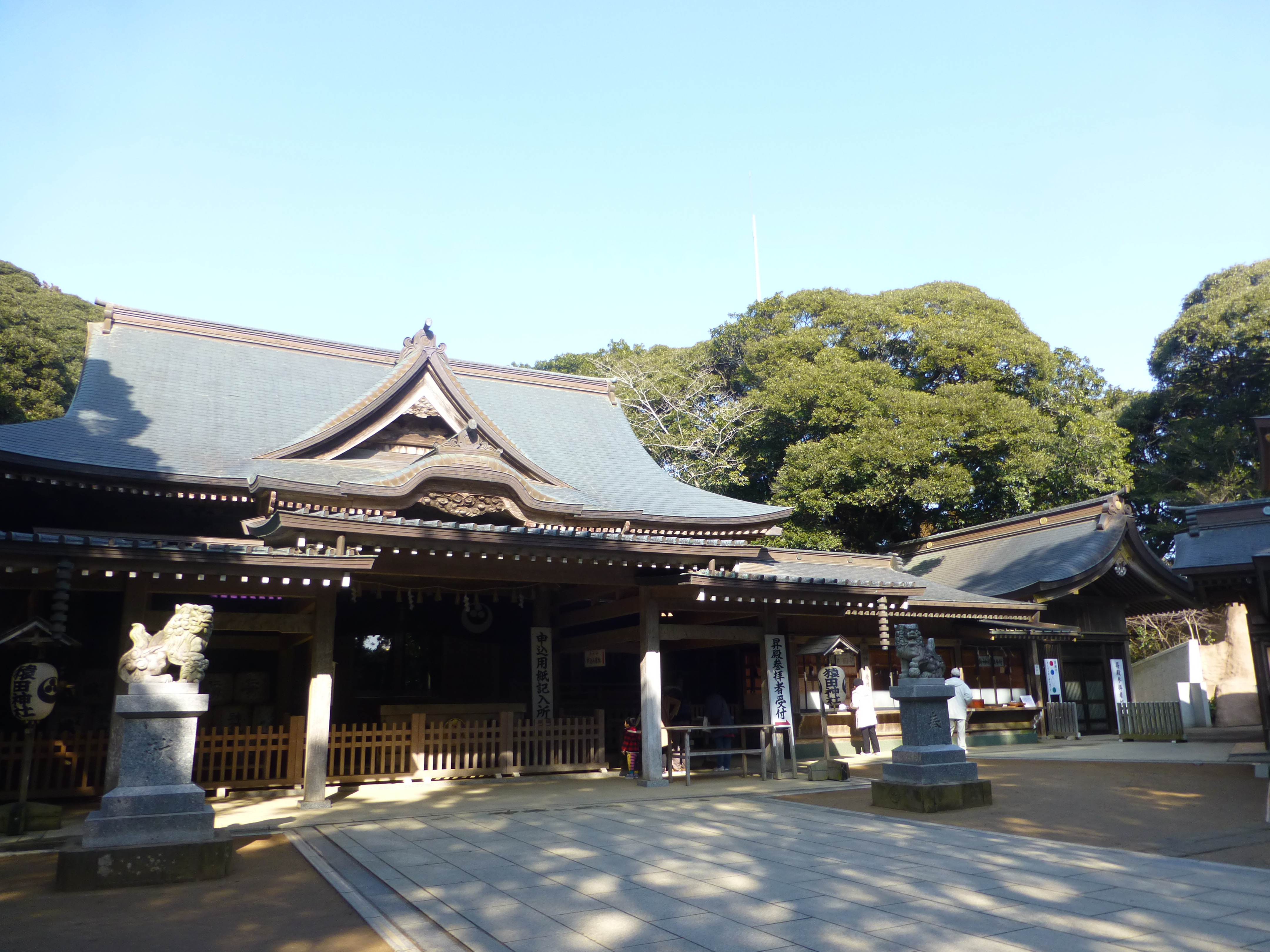 猿田神社前殿