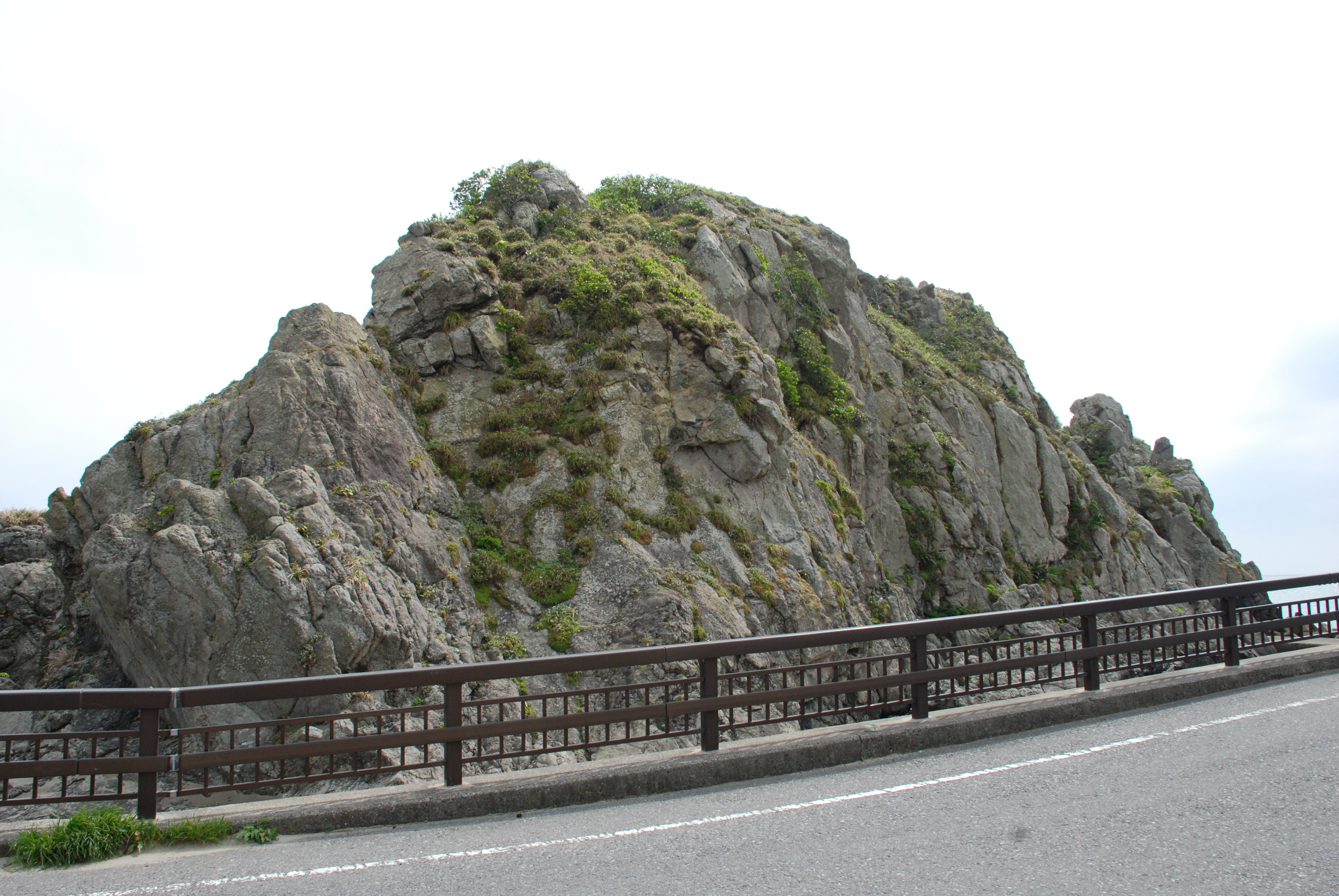 Sengaiwa Rock